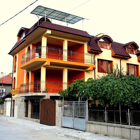 Guest House Stelia Velingrad Extérieur photo