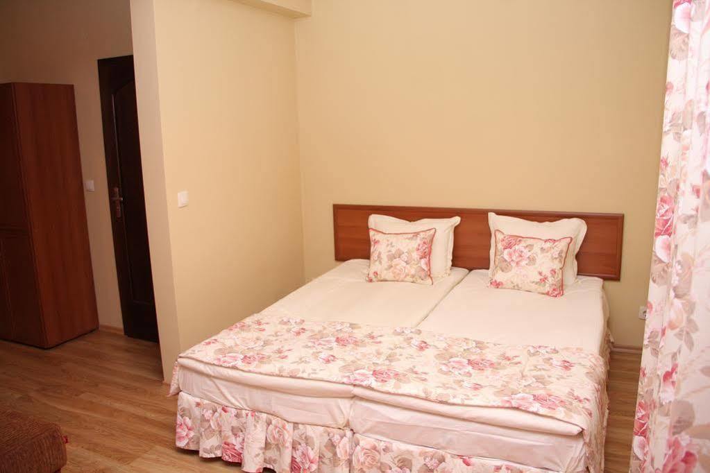 Guest House Stelia Velingrad Extérieur photo